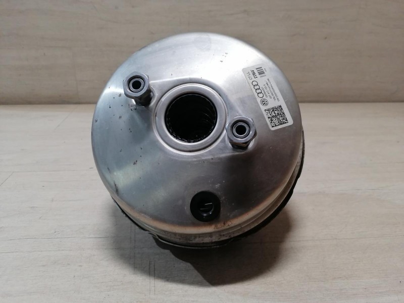 Audi A6 C7 усилитель тормозов вакуумный