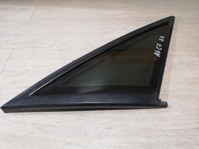 Audi A6 C7 форточка левая 14