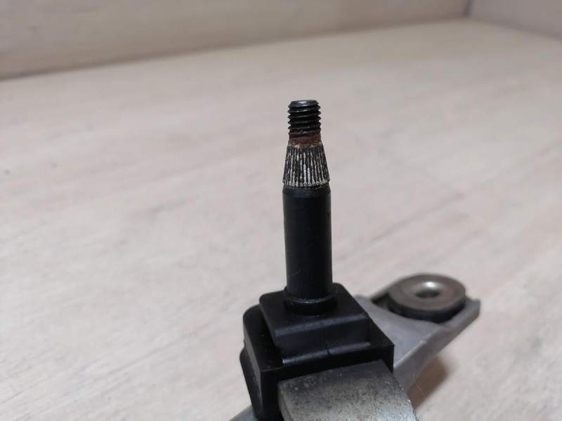 Audi A6 C7 трапеция дворников