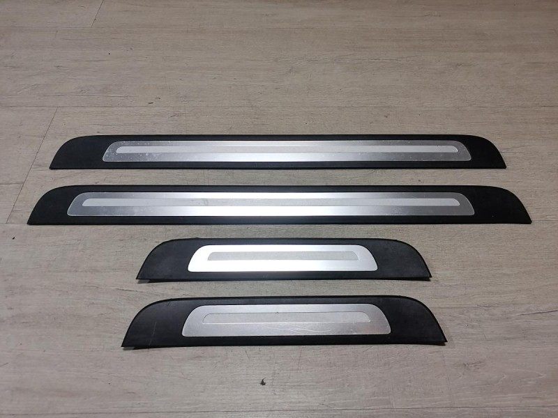 Audi A6 C7 накладка порога декоративная к-кт