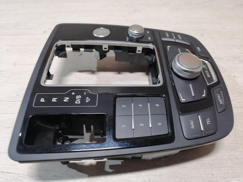 Audi A6 C7 блок управления магнитолой мультимедией панель блок кнопок