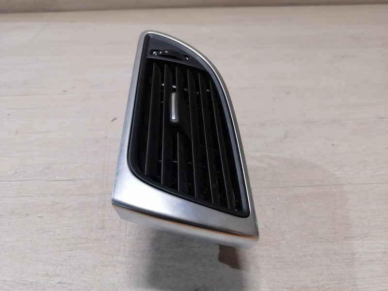 Audi A6 C7 дефлектор торпедо правый