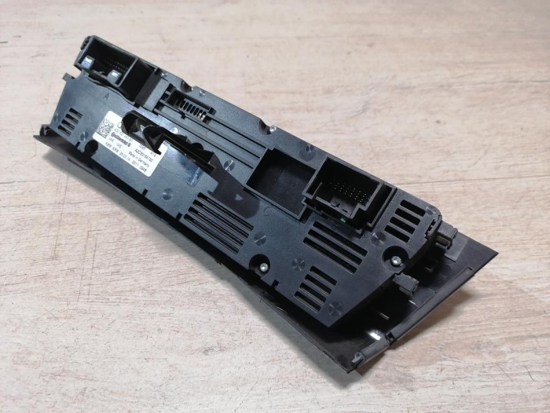 Audi A6 C7 блок управления климат контролем