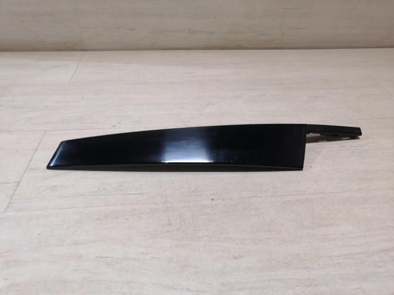 Audi A6 C7 накладка стойки двери передняя правая