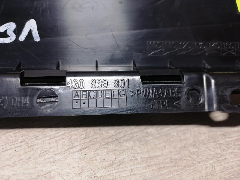 Audi A6 C7 накладка стойки двери задняя левая