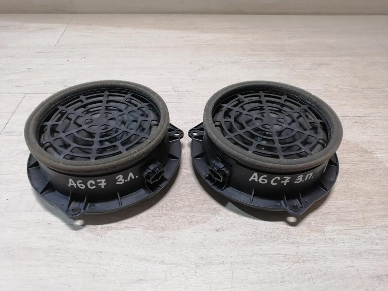 Audi A6 C7 динамик задний