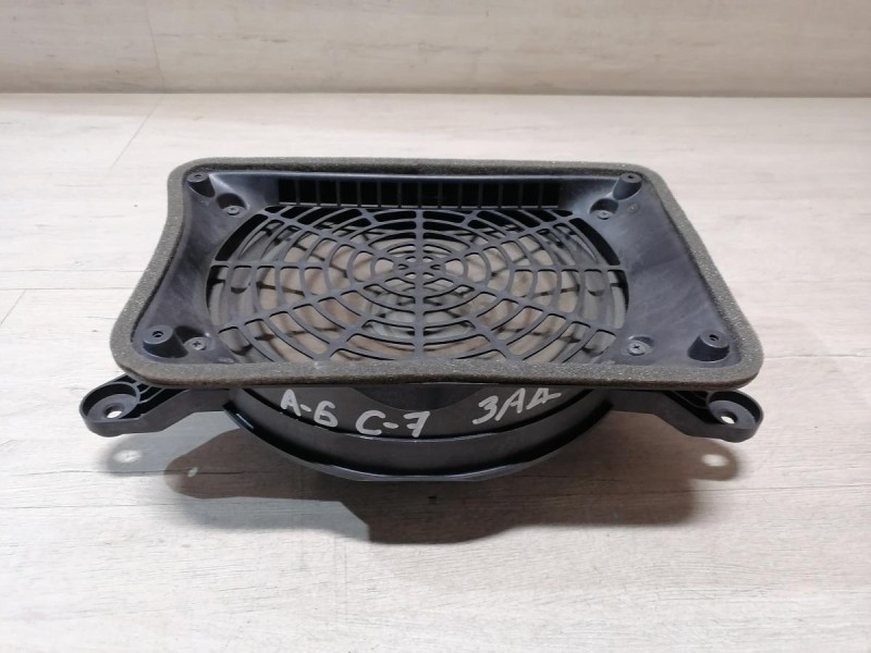 Audi A6 C7 сабвуфер