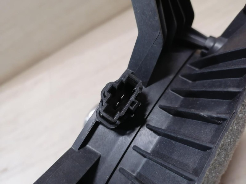 Audi A6 C7 сабвуфер