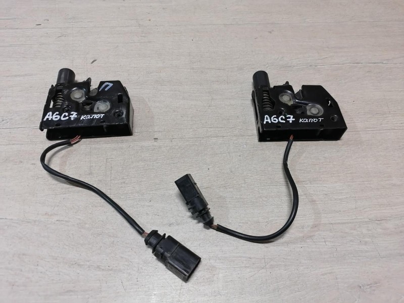 Audi A6 C7 замок капота