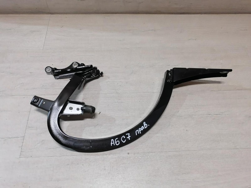 Audi A6 C7 петля багажника правая