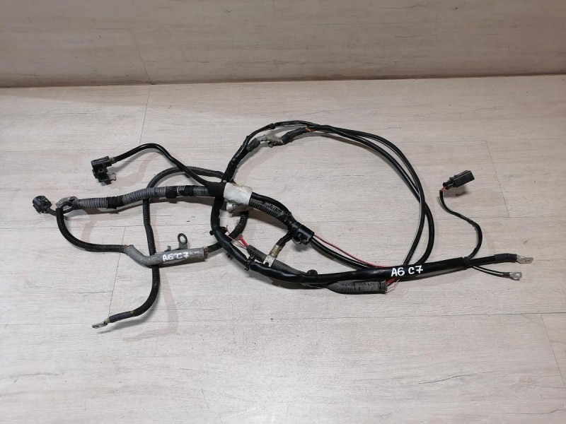 Audi A6 C7 провод силовой на стартер деф