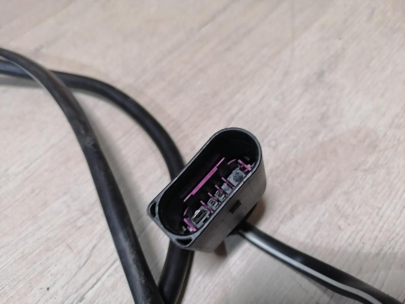 Audi A6 C7 провод силовой на стартер деф