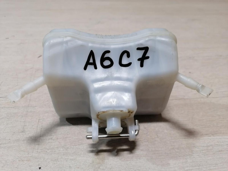 Audi A6 C7 бачок тормозного цилиндра