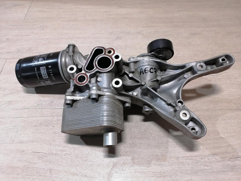 Audi A6 C7 корпус масляного фильтра