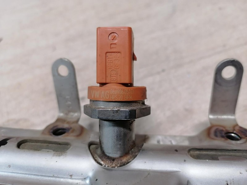 Audi A6 C7 рампа топливная датчик давления топлива