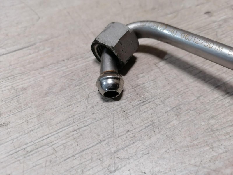 Audi A6 C7 трубка топливная подача на рампу