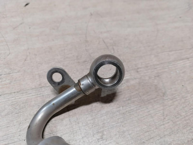 Audi A6 C7 трубка турбины патрубок 06h121497b