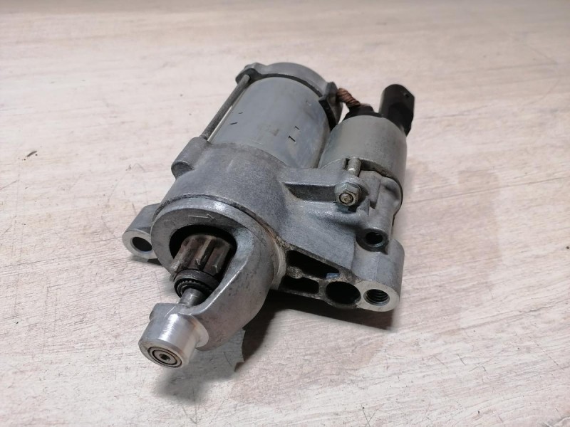 Audi A6 C7 стартер деф