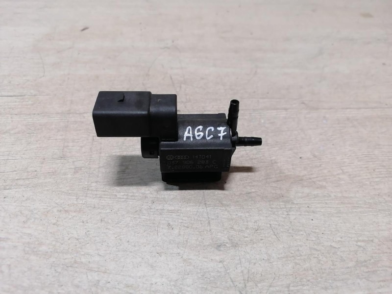 Audi A6 C7 клапан электромагнитный 037906283с
