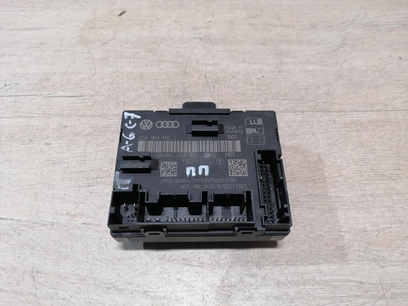 Audi A6 C7 блок комфорта двери передний правый