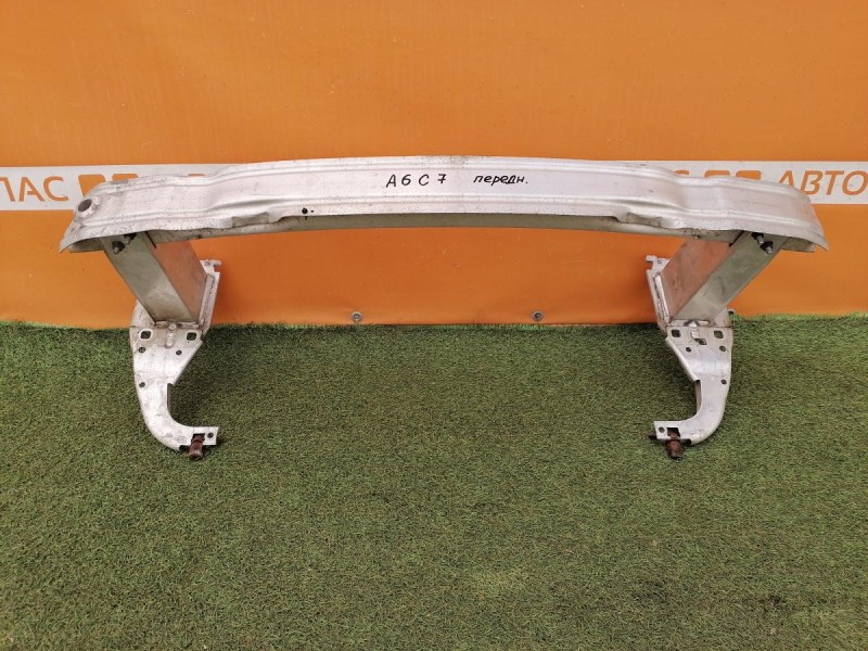 Audi A6 C7 усилитель переднего бампера