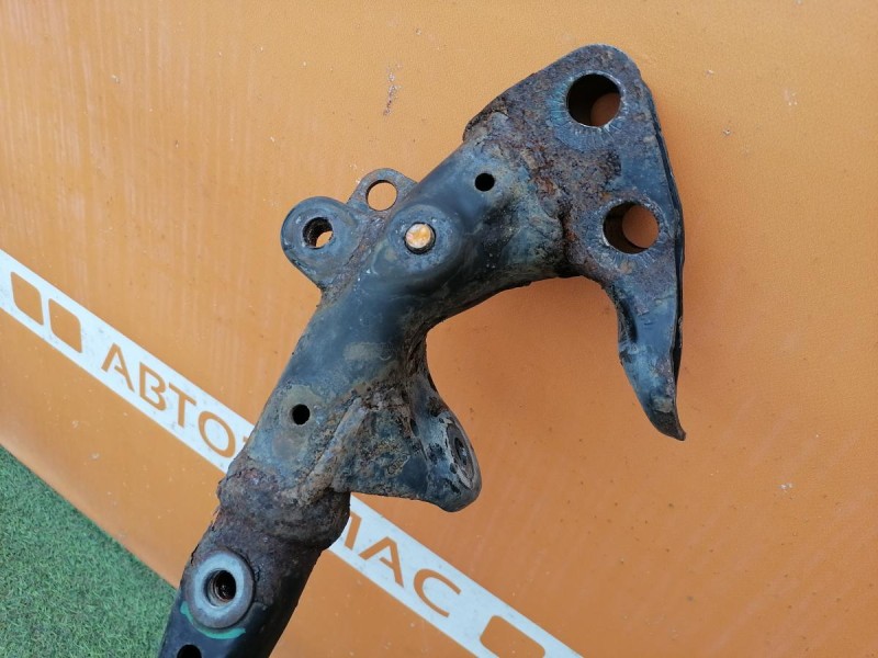 Audi A6 C7 подрамник передний