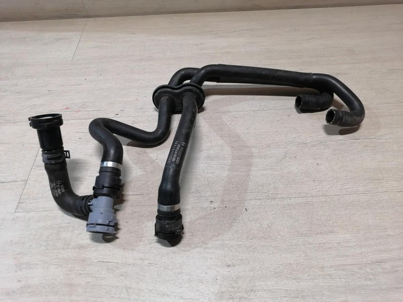 Audi A6 C7 патрубок охлаждения 4g0122096j