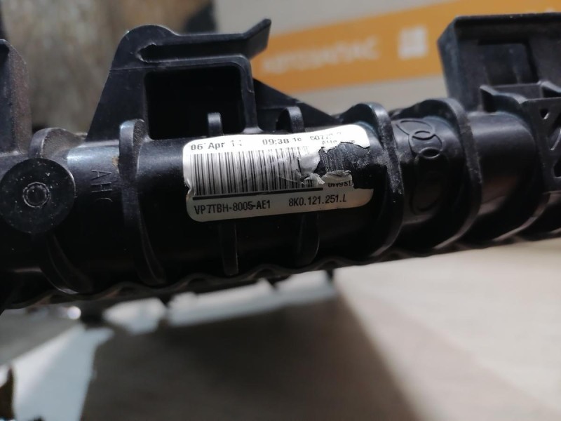 Audi A6 C7 радиатор охлаждения двигателя