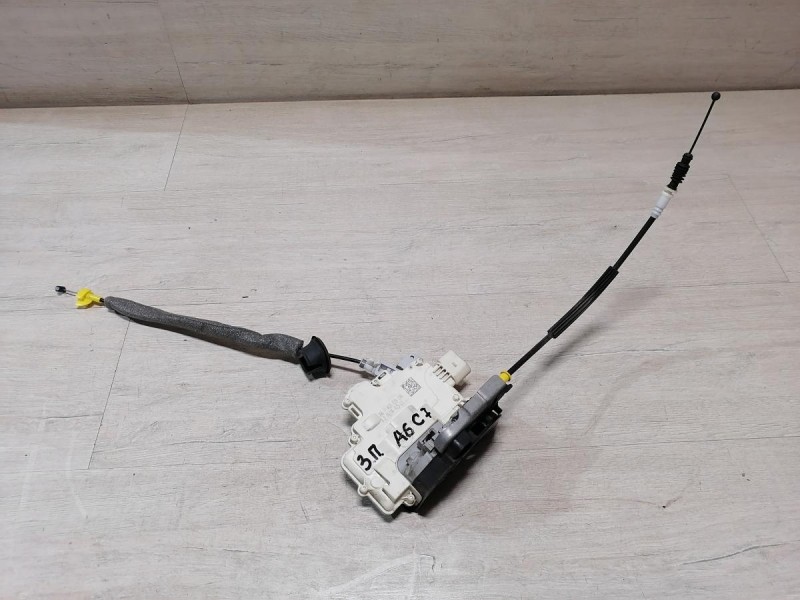 Audi A6 C7 замок двери задний правый