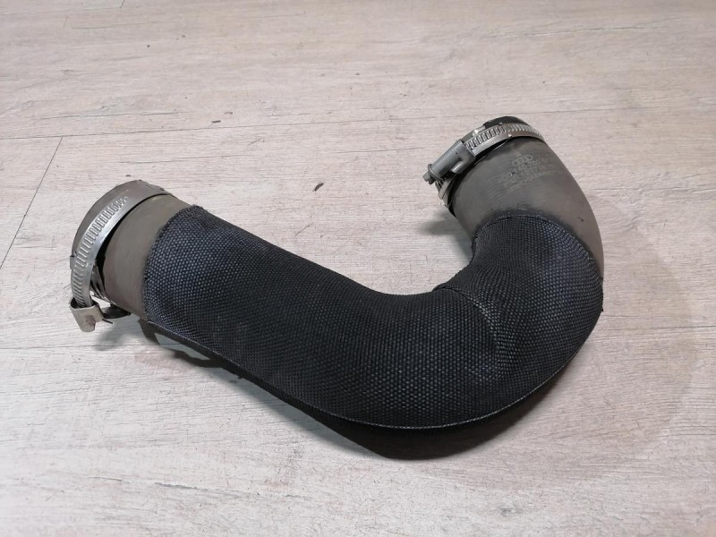 Audi A6 C7 патрубок интеркулера 4g0145709m