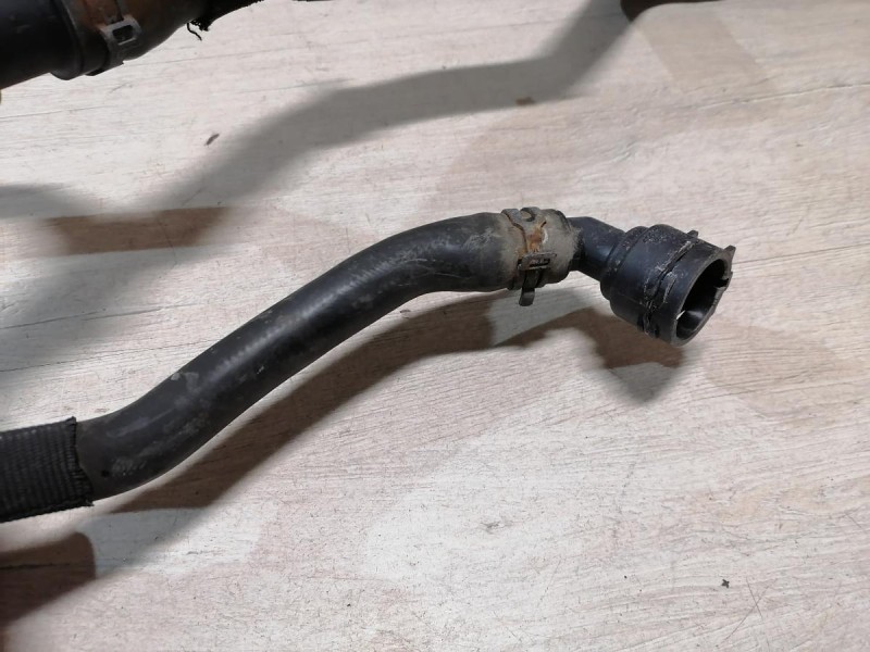 Audi A6 C7 патрубок охлаждения двигателя 4g0122058c