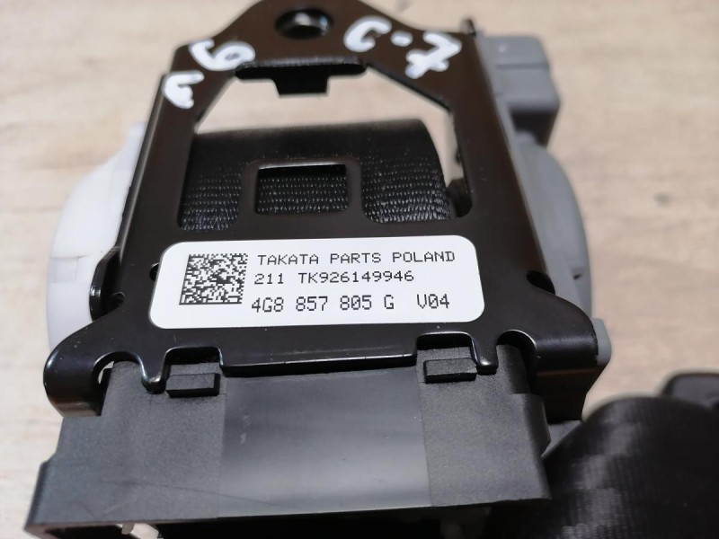 Audi A6 C7 ремень безопасности задний левый