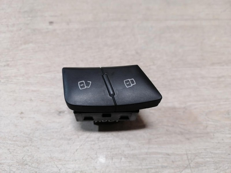 Audi A6 C7 кнопка блокировки двери передняя левая
