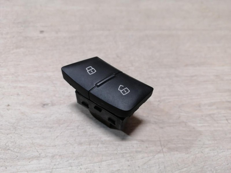 Audi A6 C7 кнопка блокировки двери передняя правая