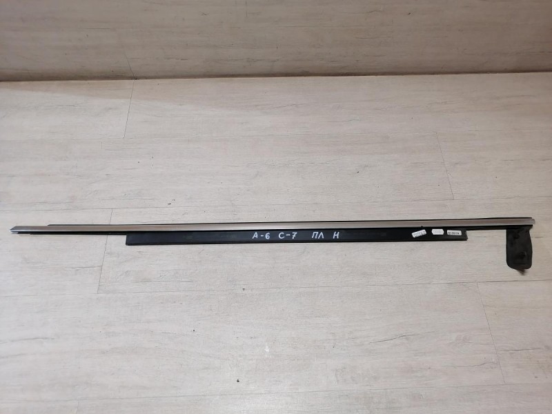 Audi A6 C7 бархотка наружная передняя левая