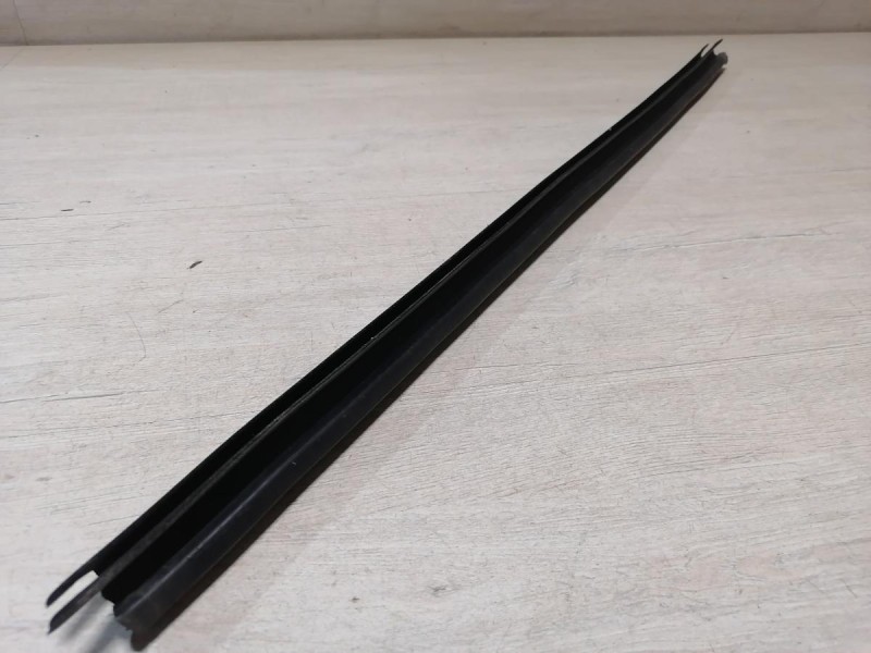 Audi A6 C7 бархотка внутренняя передняя левая