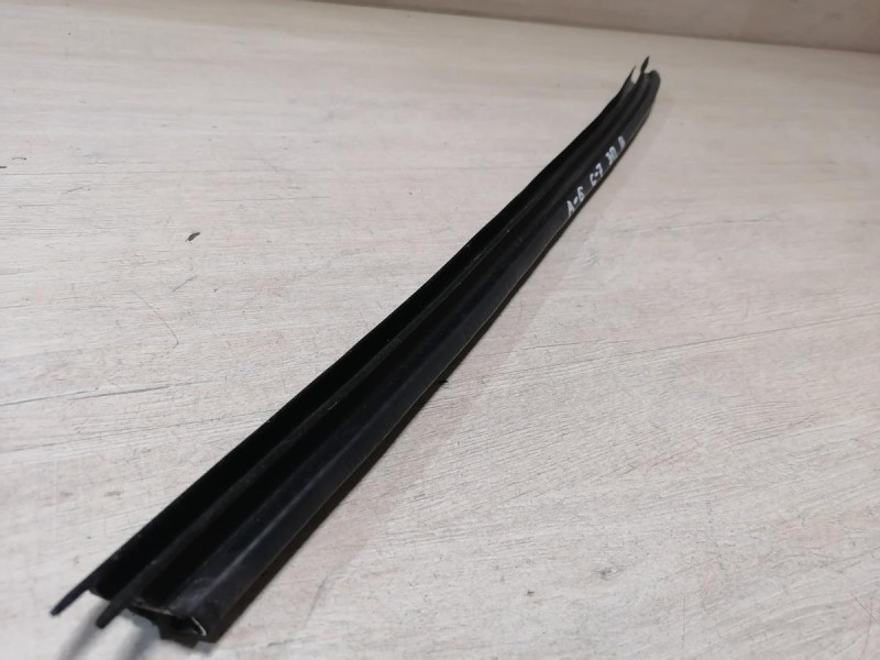 Audi A6 C7 бархотка внутренняя задняя правая