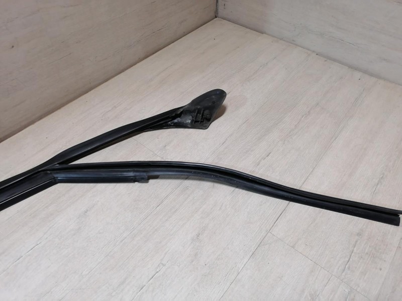 Audi A6 C7 бархотка верхняя передняя правая