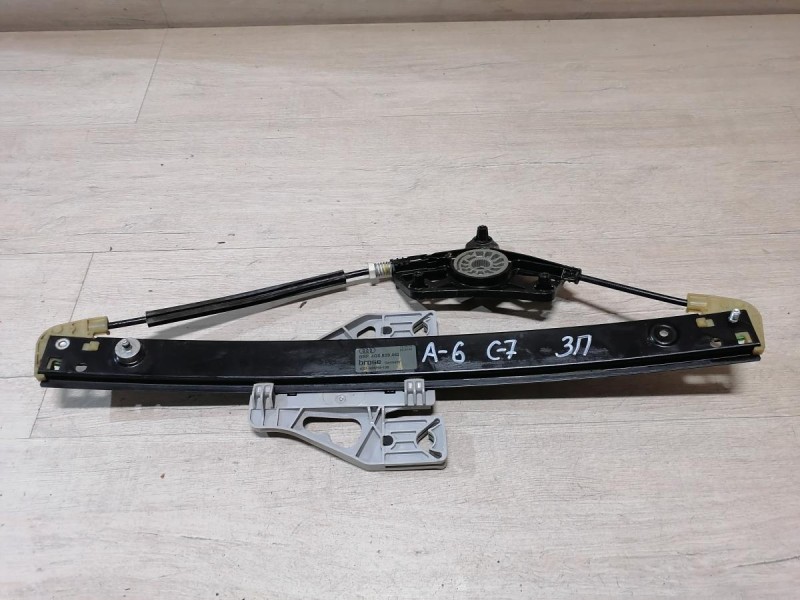 Audi A6 C7 стеклоподъемник задний правый