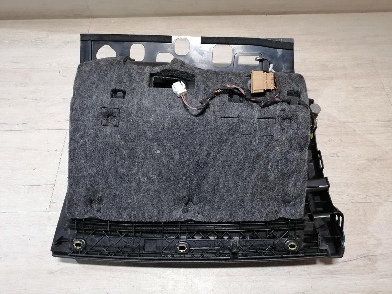 Audi A6 C7 бардачок