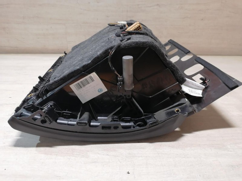 Audi A6 C7 бардачок