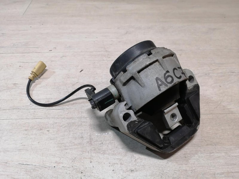 Audi A6 C7 подушка двигателя левая