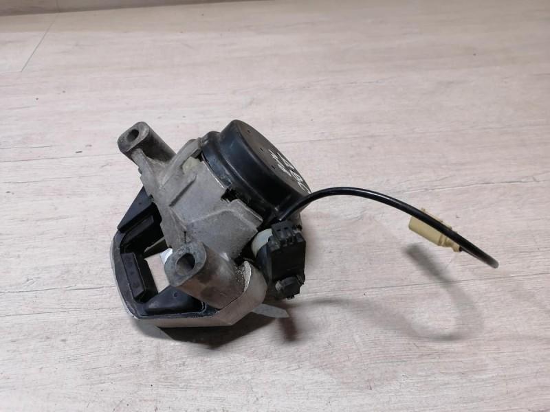 Audi A6 C7 подушка двигателя левая