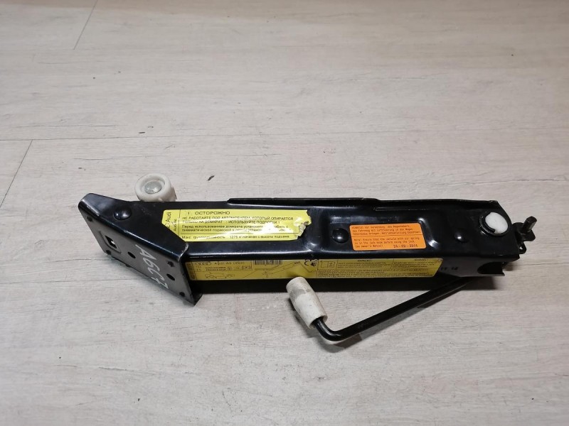 Audi A6 C7 домкрат