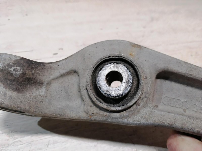 Audi A6 C7 рычаг передний левый 8k0407155c