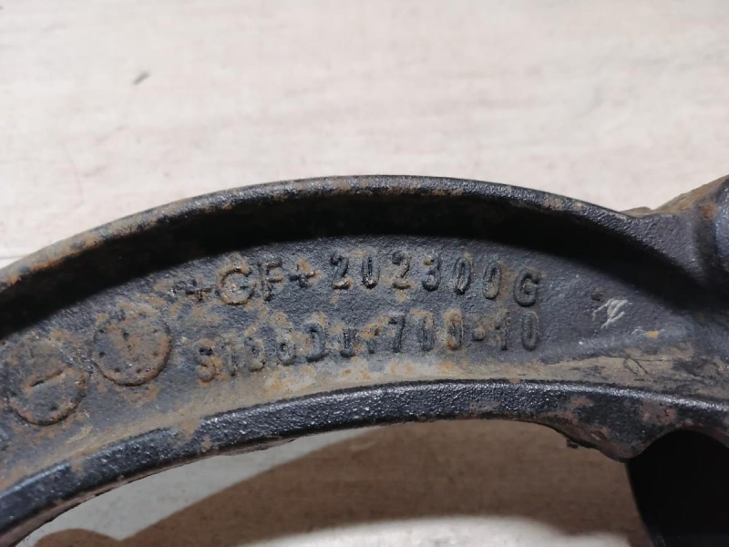 Audi A6 C7 вилка амортизатора