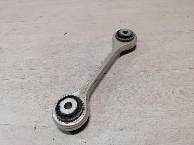 Audi A6 C7 стойка переднего стабилизатора 4g0411317a