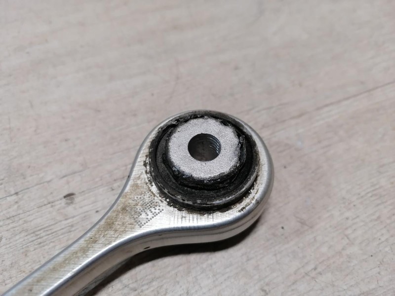 Audi A6 C7 стойка переднего стабилизатора 4g0411317a