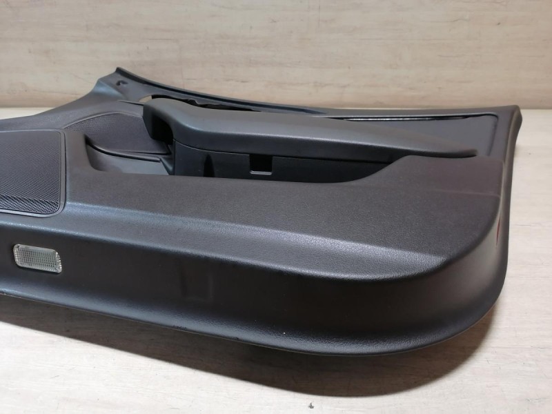 Audi A6 C7 обшивка двери передняя правая