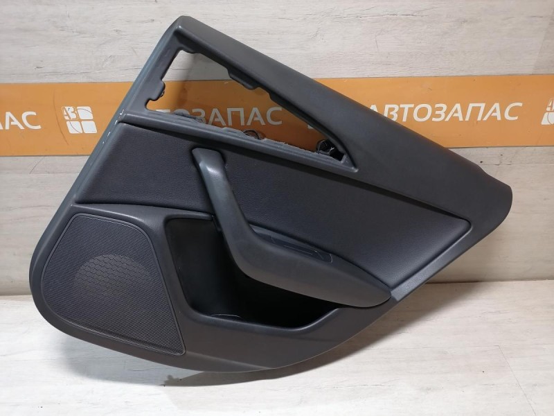 Audi A6 C7 обшивка двери задняя правая
